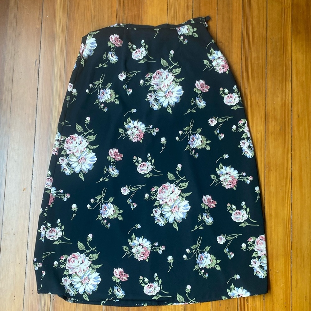 Dressbarn Floral Maxi Skirt- Medium